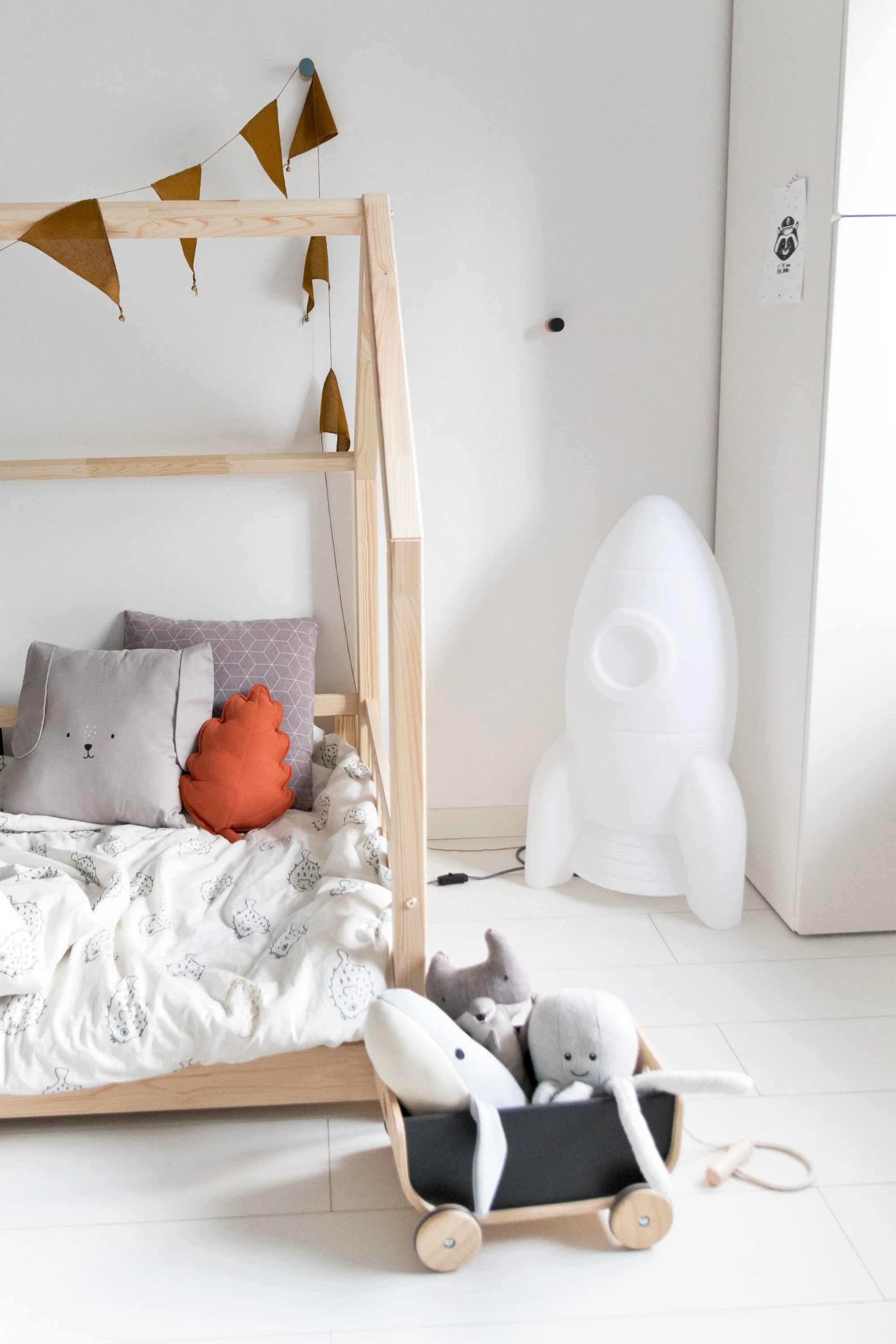 De Gele Flamingo Bedhuisje Antwerp | Eénpersoons 90x200cm - Image 3